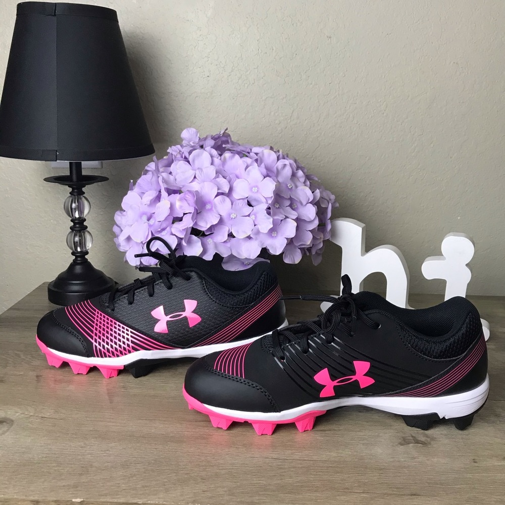 Under Armour Women’s Glyde RM Softball Cleats - Picture 4 of 8